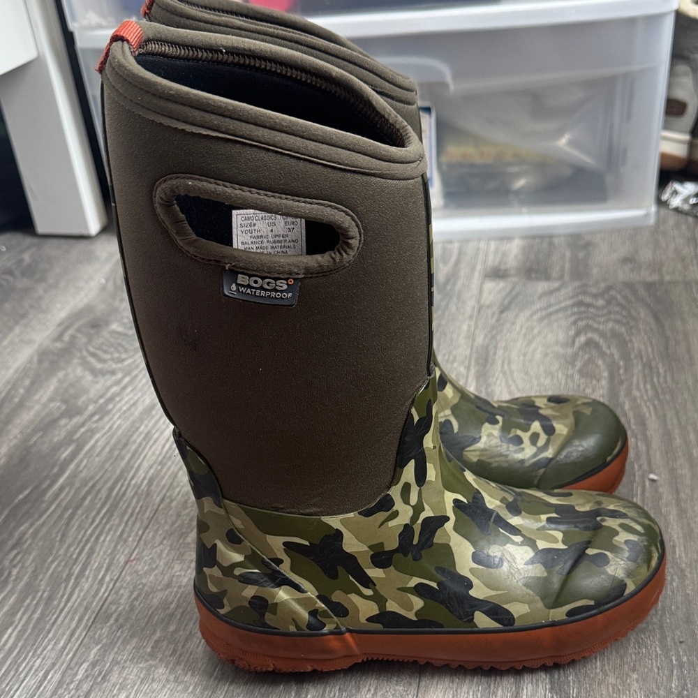 Bogs Kids Green Camouflage Rain Boots